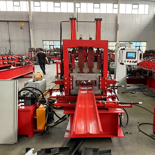 Automatic-C-Purlin-Roll-Forming-Machine