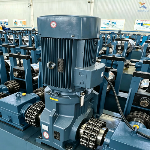 Tent-Roof-Beam-Equipment