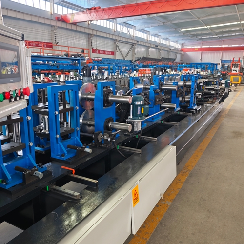 Full workshop view of automatic CZ purlin machine