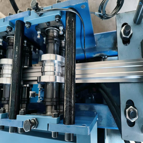 Reinforced-Rib-Omega-Profile-Roll-Forming-Machine