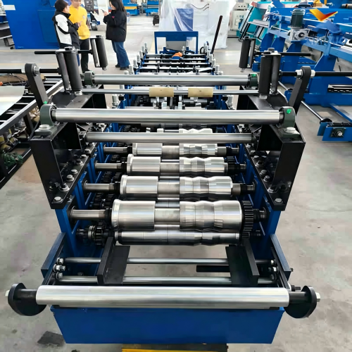 Gutter-Roll-Forming-Machine
