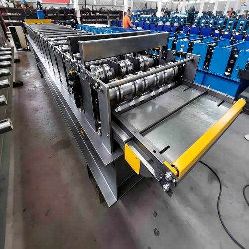 floor-deck-roll-forming-machine