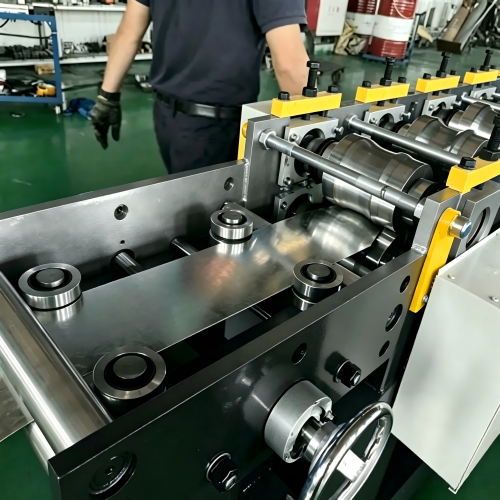 Automatic-Rolling-Shutter-Door-Slat-Roll-Forming-Machine