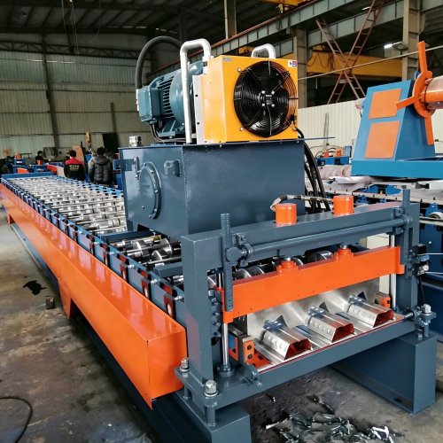 Heavy-Duty-Composite-Floor-Decking-Roll-Forming-Machine