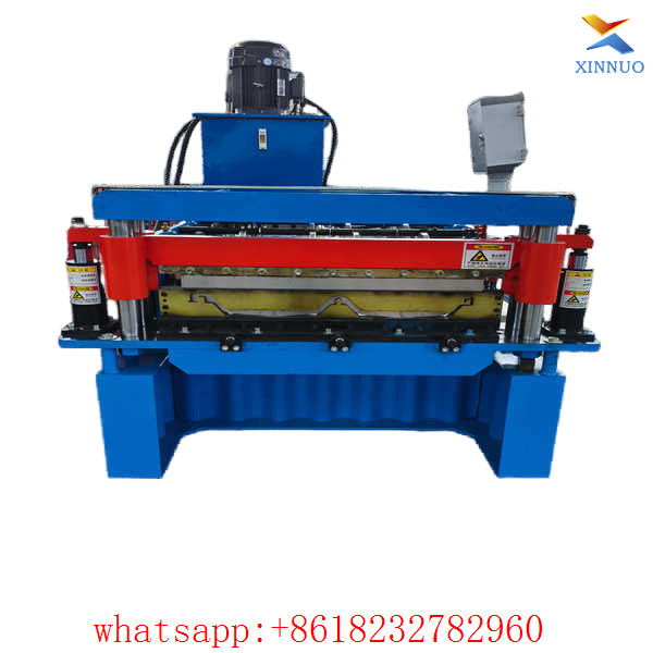 Seam lock roll forming machine