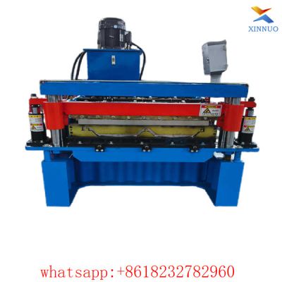 Seam lock roll forming machine
