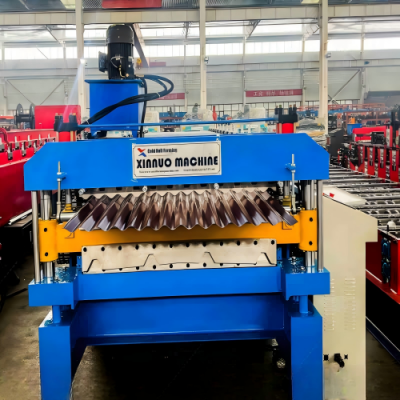 Double layer roll forming machine